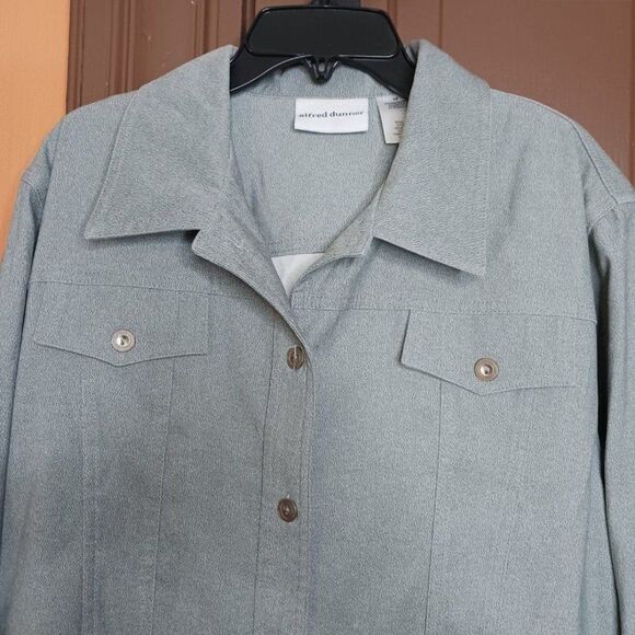 Alfred Dunner Women's size 16 Button Down Long Sleeve Shirt Top - Picture 10 of 10